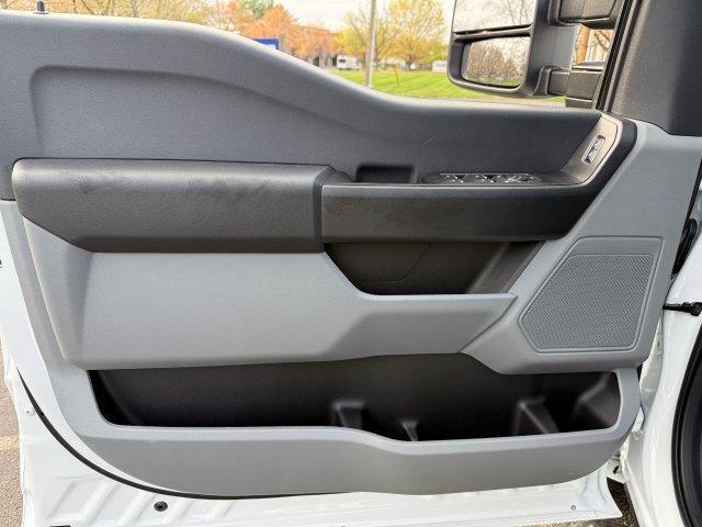 new 2025 Ford F-250 car, priced at $69,050