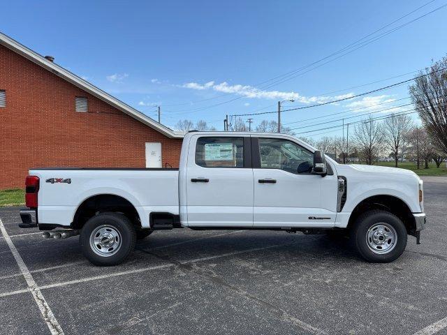 new 2025 Ford F-250 car, priced at $68,295
