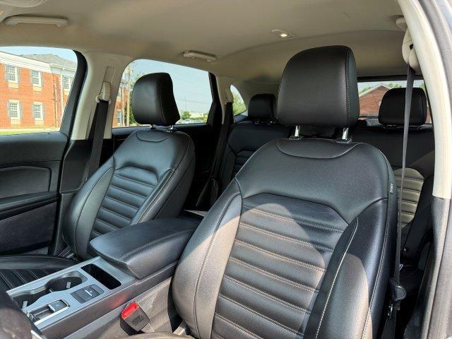 used 2022 Ford Edge car, priced at $26,990