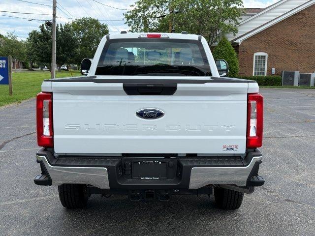 new 2025 Ford F-250 car, priced at $54,920