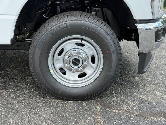 new 2025 Ford F-250 car, priced at $54,920