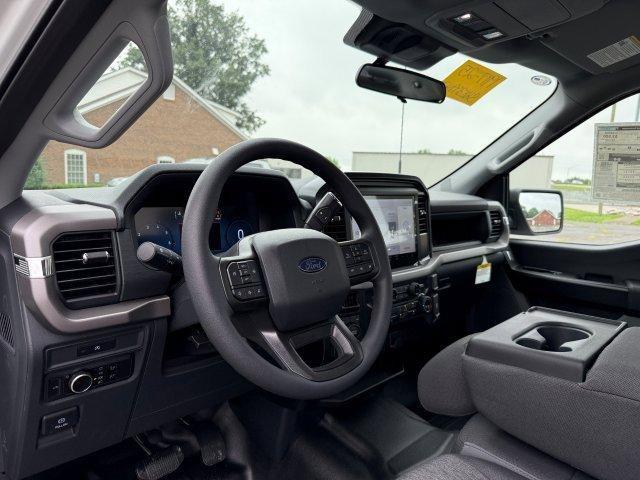 new 2025 Ford F-150 car, priced at $47,555