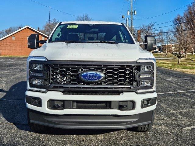 new 2024 Ford F-250 car, priced at $65,300