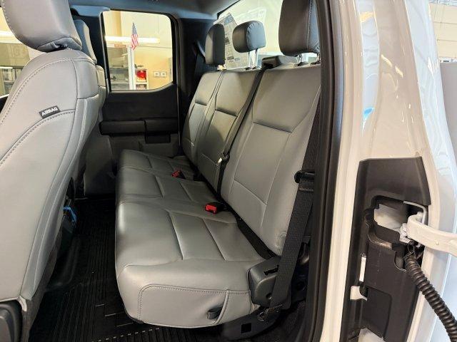 new 2024 Ford F-250 car, priced at $62,370