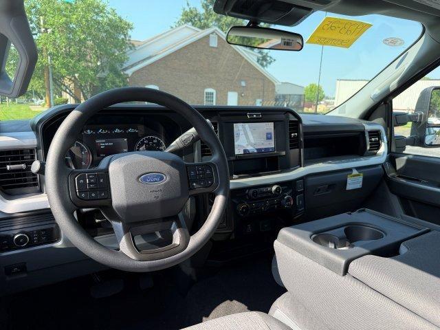 new 2025 Ford F-250 car, priced at $70,605