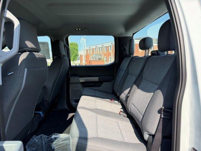 new 2025 Ford F-250 car, priced at $70,605