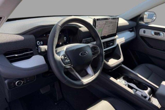 new 2025 Ford Explorer car, priced at $50,055