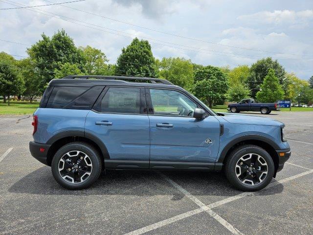 new 2024 Ford Bronco Sport car, priced at $40,090