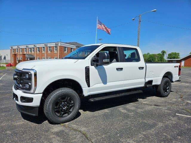new 2024 Ford F-250 car, priced at $62,830