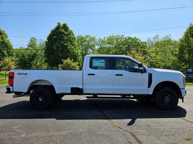 new 2024 Ford F-250 car, priced at $62,830