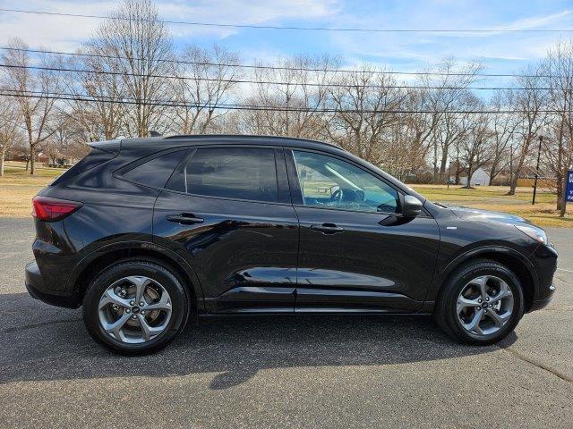 used 2023 Ford Escape car, priced at $21,990