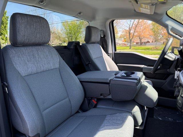 new 2025 Ford F-350 car, priced at $57,915