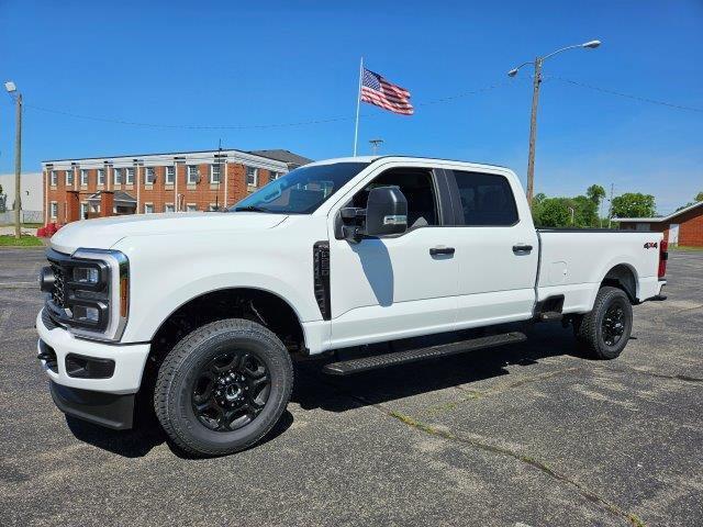 new 2024 Ford F-250 car, priced at $62,370