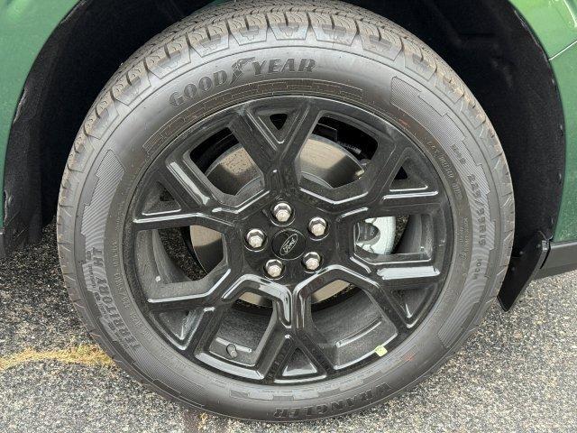 new 2025 Ford Maverick car, priced at $40,265