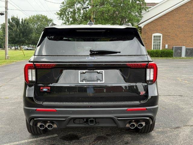 new 2025 Ford Explorer car, priced at $62,250