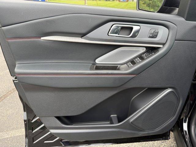 new 2025 Ford Explorer car, priced at $62,250
