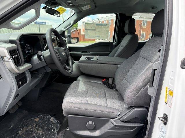 new 2025 Ford F-350 car, priced at $62,140