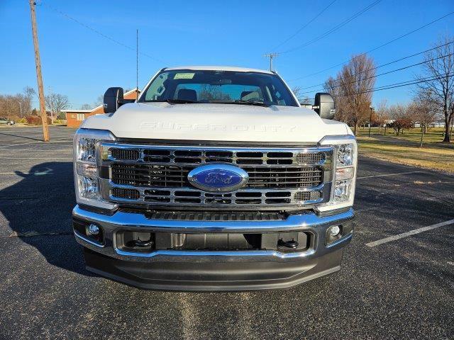 new 2024 Ford F-250 car, priced at $55,820