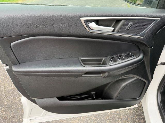 used 2022 Ford Edge car, priced at $27,990