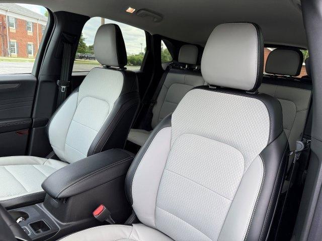 new 2025 Ford Escape car, priced at $38,895
