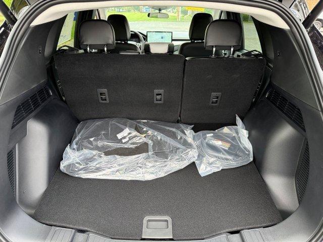 new 2025 Ford Escape car, priced at $38,895