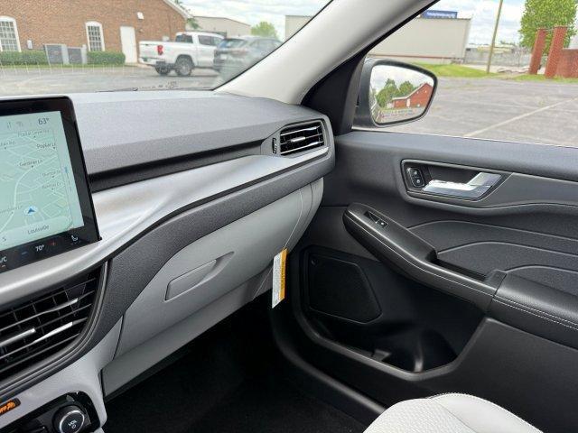 new 2025 Ford Escape car, priced at $38,895