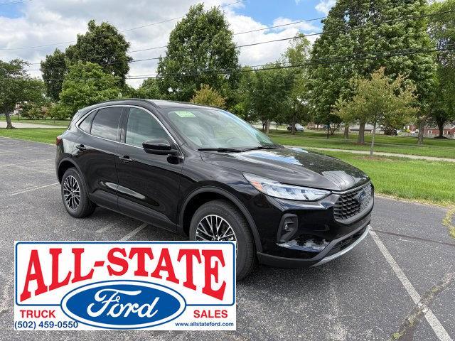 new 2025 Ford Escape car, priced at $38,895