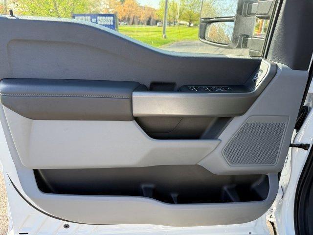 new 2025 Ford F-350 car, priced at $65,570
