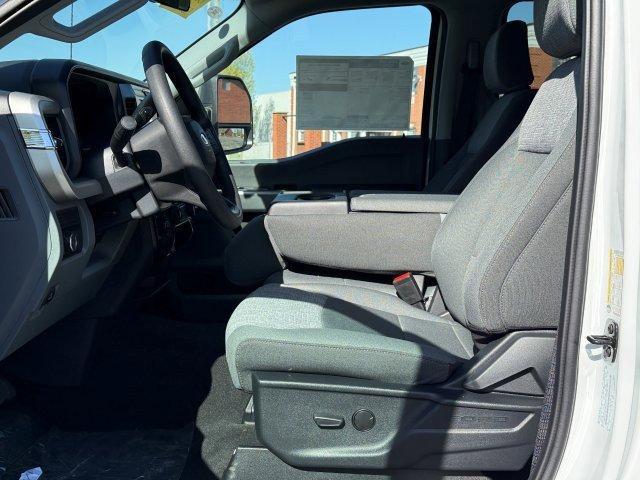 new 2025 Ford F-350 car, priced at $65,570