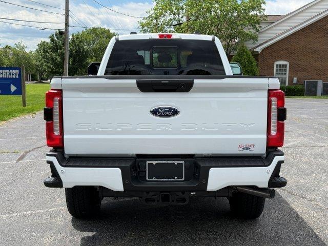 new 2025 Ford F-250 car, priced at $60,160
