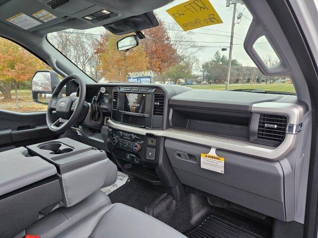 new 2023 Ford F-250 car, priced at $58,681