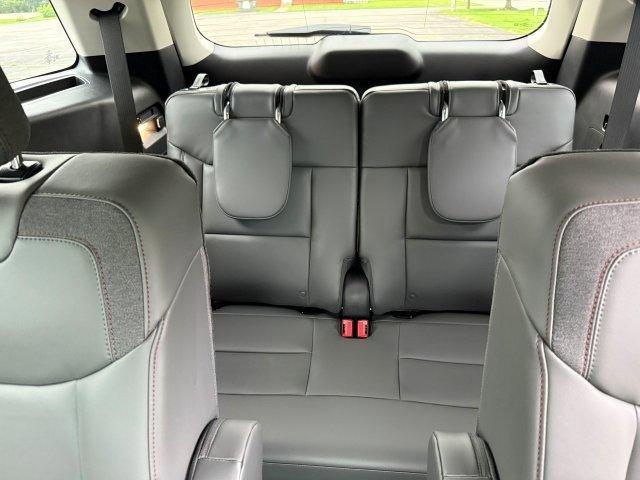 new 2025 Ford Explorer car, priced at $48,860