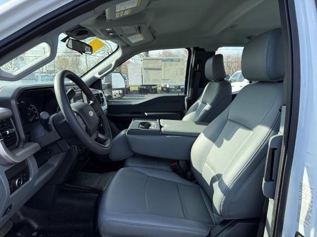 new 2025 Ford F-250 car, priced at $67,251