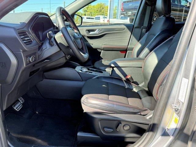 used 2024 Ford Escape car, priced at $22,990