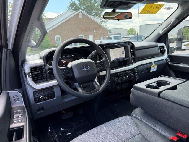 new 2025 Ford F-350 car, priced at $60,160