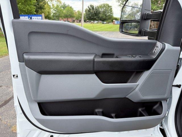 new 2026 Ford F-350 car, priced at $65,465
