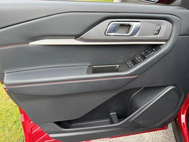 new 2025 Ford Explorer car, priced at $54,505