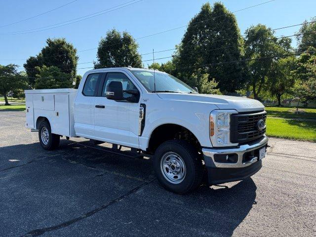 new 2025 Ford F-250 car, priced at $69,752