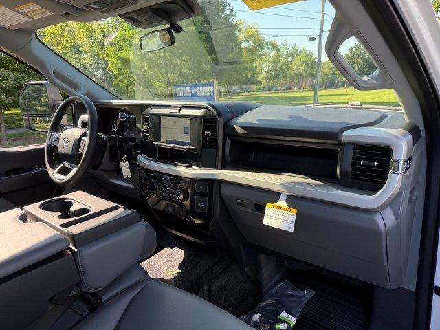 new 2025 Ford F-250 car, priced at $69,752