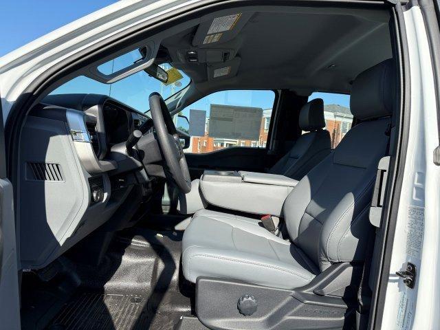 new 2025 Ford F-250 car, priced at $69,752