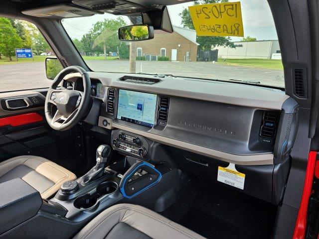 new 2024 Ford Bronco car, priced at $66,735