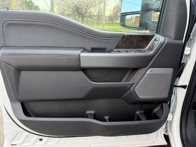 new 2025 Ford F-250 car, priced at $87,945