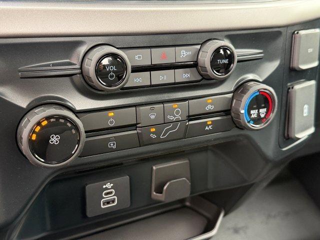 new 2025 Ford F-150 car, priced at $47,555