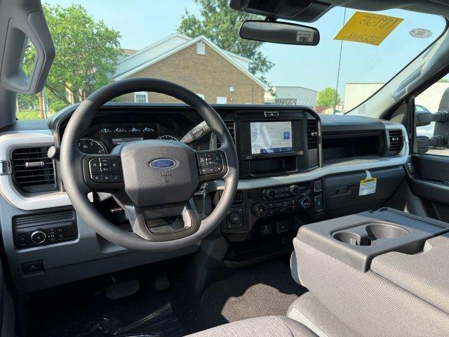 new 2025 Ford F-250 car, priced at $70,890