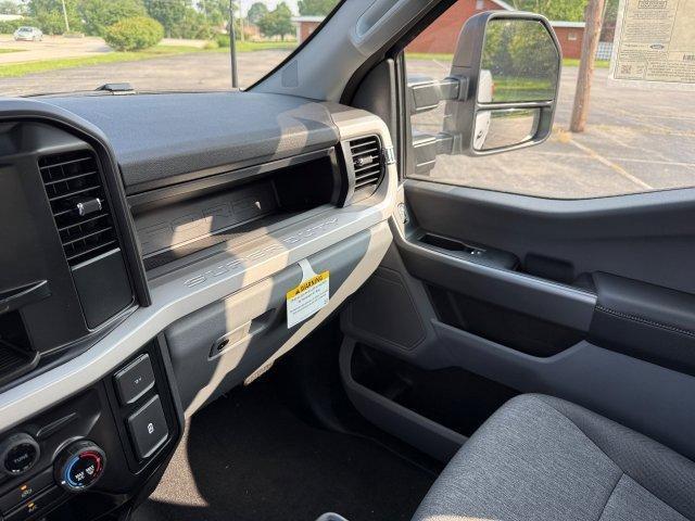new 2025 Ford F-250 car, priced at $70,890