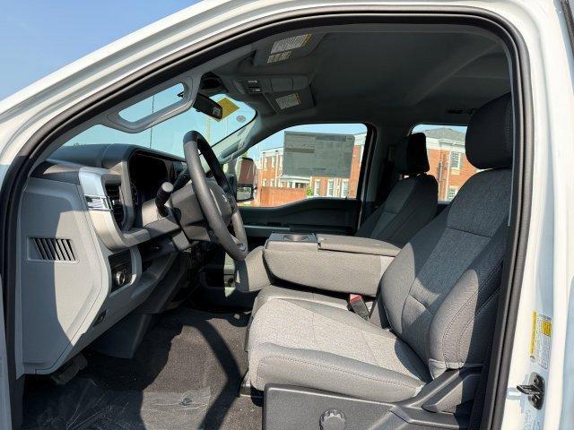 new 2025 Ford F-250 car, priced at $70,890
