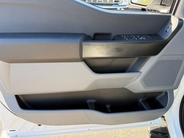 new 2025 Ford F-150 car, priced at $52,090