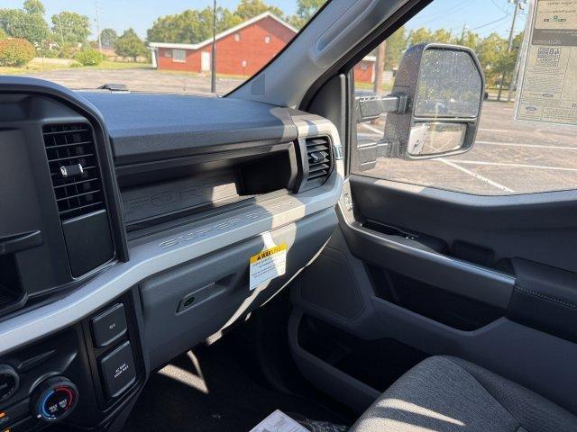 new 2026 Ford F-350 car, priced at $72,665