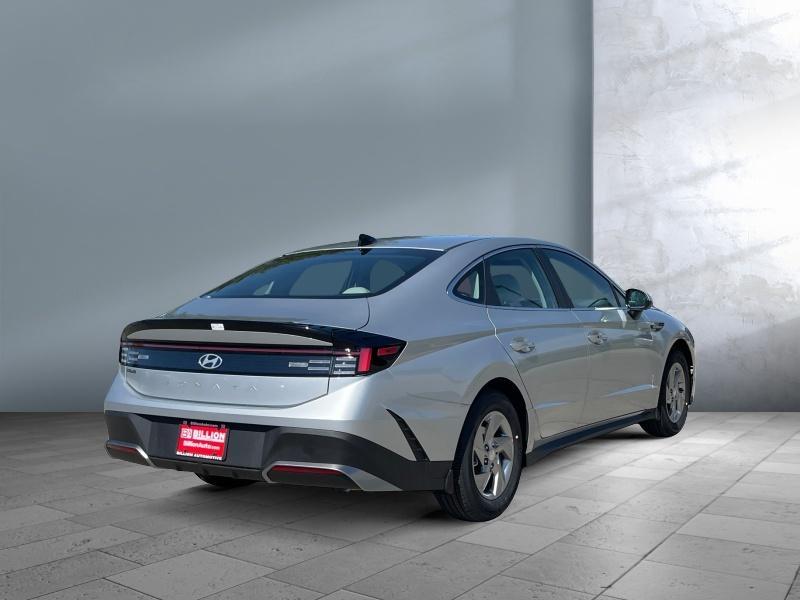 new 2025 Hyundai Sonata car, priced at $29,089