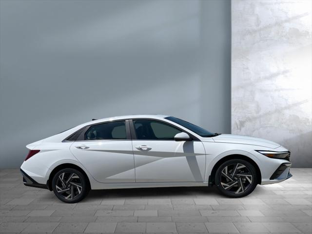 new 2024 Hyundai Elantra car, priced at $27,384